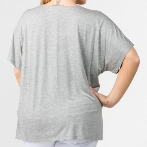 Plus Size T-Shirt V Neck Oversized Fit Side Slits Sizes 1X-3X. Heather Grey - Picture 4 of 5